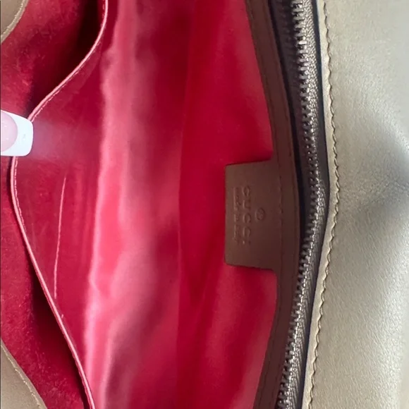 Gucci Tan Double G Marmont Medium Velvet Shoulder Bag - Picture 5 of 9